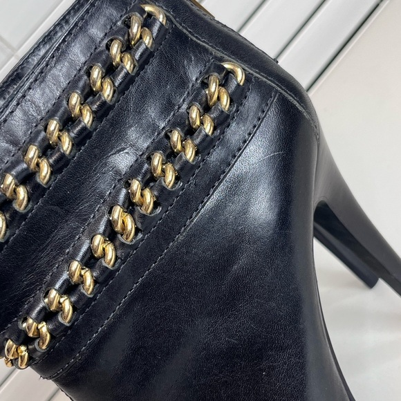 Tory Burch Lysa Leather Chain Sz 10 Ankle Boots - Picture 11 of 16